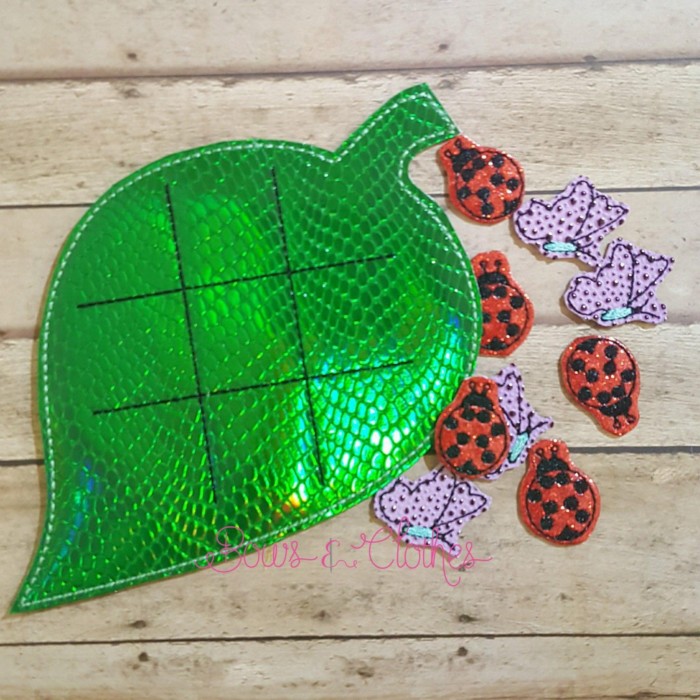 Leaf and bugs Tic Tac Toe and Pieces - Image 2